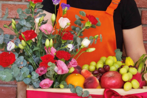 💐 Flower & Fruit Baskets For New Mom
