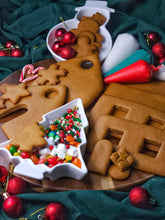 Load image into Gallery viewer, Gingerbread House Deco Kit